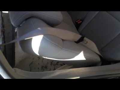 RIGHT REAR SEAT BELT 166 860 30 86 8P19 2014 MERCEDES-BENZ ML350 Foto 1 de 4