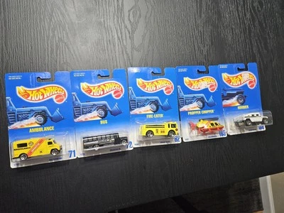Hot Wheels Lote de 5 Ambulancias, Bomberos, Autobús, Hummer y Chopper Adecuado ¡NUEVO! Foto 1 de 4
