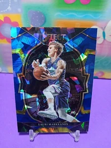 Lauri Markkanen 2022-23 Panini Select NBA Concourse Cracked Ice Parallel - Bild 1 von 6