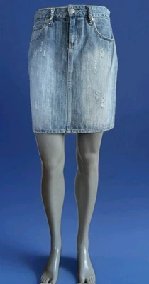 Minifalda vaquera envejecida vintage Y2K Younique con trabillas de cinturón de diamantes de imitación M Foto 1 de 4