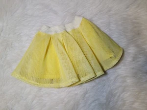 Hannah Banana Yellow Net Style Full skirt lined Fun Girls Skirt Size 6 - Picture 1 of 7