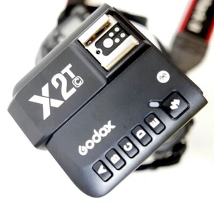 US Godox X2T-C TTL HSS 2.4G Wireless Connection Camera Flash Trigger for Canon - Picture 1 of 4