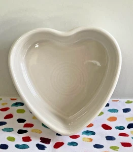 Fiestaware White Heart Ramekin Fiesta Individual Cake Baker - Picture 1 of 8