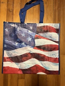 RED WHITE BLUE Patriotic FLAG 🇺🇸TJX Shopping Bag Reusable Tote - Picture 1 of 8