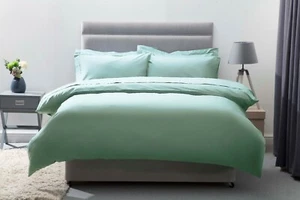 200 Thread Count Egyptian Cotton Bed Linen in Thyme Green All Sizes - Picture 1 of 1