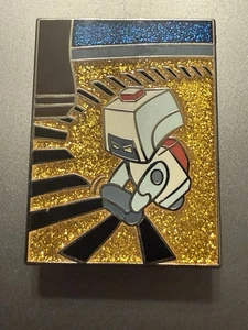 2013 Pixar Mystery Collection Wall-E (M-O Robot) Pin Limited Release - Picture 1 of 3