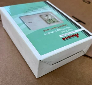 Amana digital  Thermostat NON- Programable thermostat TSTATA2100 - Picture 1 of 3