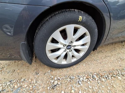 Used Wheel fits: 2015 Subaru Legacy 17x7-1/2 alloy Sedan Grade B - Image 1 of 4