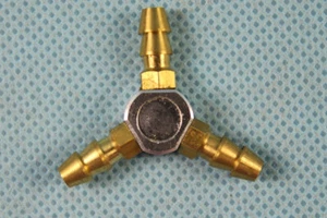 3way 4mm Y water divider rc boat 2mm inner diameter BLACK/BLUE/RED/SILVER/ORANGE - Picture 1 of 11