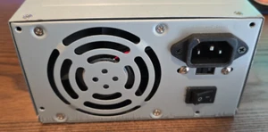 JGE 250W Schalt-Tischnetzteil ATX P4-12V Modell JX-9810UE - Bild 1 von 2
