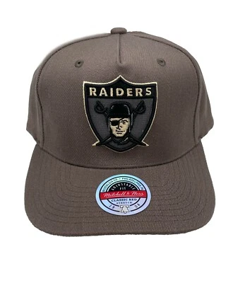 Кепка бейсболка регулируемая Mitchell & Ness Las Vegas Raiders Izzy желтовато-коричневая красная линия - Изображение 1 из 4