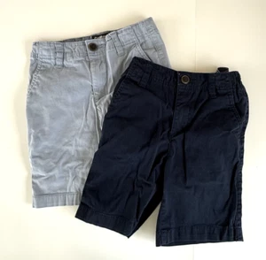 OshKosh Boys Shorts Size 5/5A - Lot of 2 (Gray & Navy) - Picture 1 of 10
