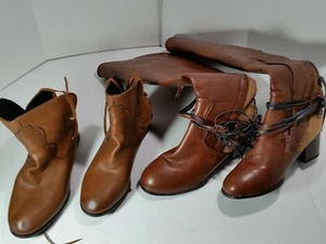 Ladies boots size 9.5 two pairs - Imagen 1 de 4
