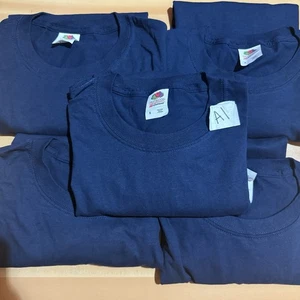5 Fruit of the Loom Herren TShirt S Small dunkelblau uni einfarbig T-Shirts - Bild 1 von 5