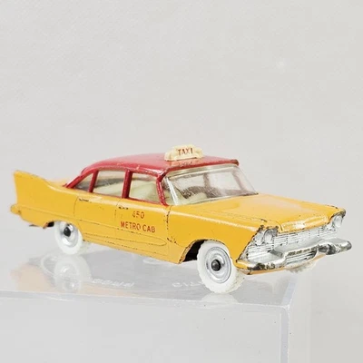 Dinky Toys 1958 Plymouth Plaza 450 Metro Cab Taxi Diecast Car Amarillo Escala 1/43  Foto 1 de 4