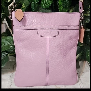 Coach Legacy Umhängetasche lila Swing Pack Shoylder neu ohne Etikett  - Bild 1 von 12