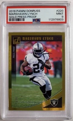 2018 PANINI DONRUSS 220 MINT 9 🏈🏈 MARSHAWN LYNCH GOLD PRESS PROOF SP /50 - Image 1 of 3