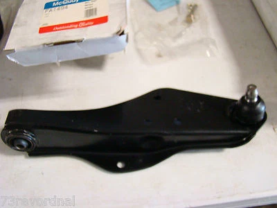 Brazo de control de rótula delantero derecho NORS 1982 1983 82 83 HONDA ACCORD SA6052R Foto 1 de 3