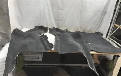 Juego de alfombras traseras negras Jeep JK Wrangler 4 puertas OEM 2011-2013 2014 2015-2017 91760 Foto 1 de 4