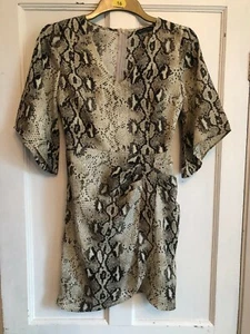 NWOT Ladies Snake Print Dress from Prettylittlething Size 4 - Picture 1 of 6
