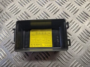 B552 kia Couvercle Boite à Fusible 91116-1H010 - Picture 1 of 5