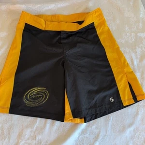 Soffe Boys Training Shorts BLACK/GOLD SIZE Large - Picture 1 of 7