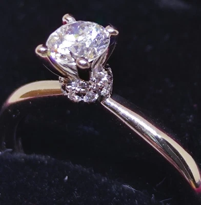 18ct White Gold Diamond Solitaire Ring Round Cut 0.40ct Size J Hallmarked 3g - Image 1 of 4