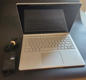 Microsoft Surface Book Intel Core i7 6600U 2.60GHz 16GB RAM 256GB SSD - Picture 1 of 8