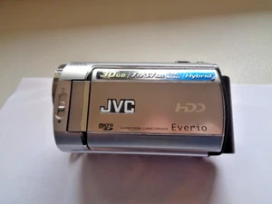 Videocámara de disco duro JVC Everio HDD Micro SD plateada GZ-MG344HEK usada - Imagen 1 de 22