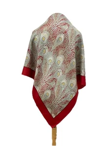 Y4#Liberty of London Sciarpa quadrata in seta design piuma di pavone rosso made in England - Foto 1 di 4