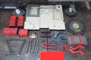 GI Joe Hasbro 1985 Tactical Battle Platform BASE + lotto ricambi - Foto 1 di 16
