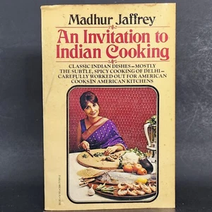 1974 Vintage Cookbook: An Invitation to Indian Cooking by Madhur Jaffrey - Picture 1 of 16
