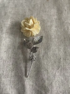 Sterling Silver White Rose Flower Brooch With Stem And Leaves 7404 - Picture 1 of 6