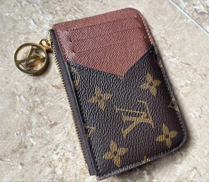 LOUIS VUITTON M81880 Monograma Tarjetero Portatarjetas Porte culto Romy Usado Japón - Imagen 1 de 5