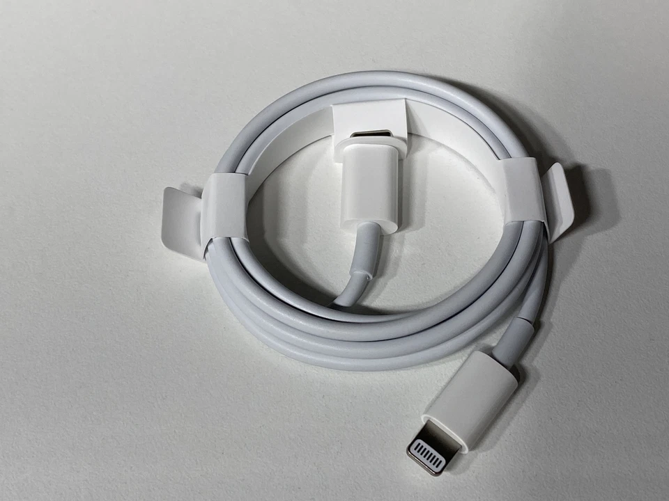 Apple Cable (Lightning - USB C) White - Image 1 of 1