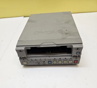 Sony DSR-11 Digital Videocassette Player/Recorder MiniDV DVCAM - Bild 1 von 4