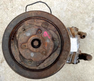 COMPRESSOR DE AR AC FORD THUNDERBIRD LINCOLN MUSTANG YORK DA210-15847 1968-1982 - Imagem 1 de 4