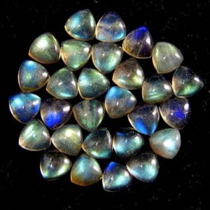 Piedras preciosas sueltas de billón de cabujón de labradorita azul natural de 5x5 mm a 10x10 mm - Imagen 1 de 5