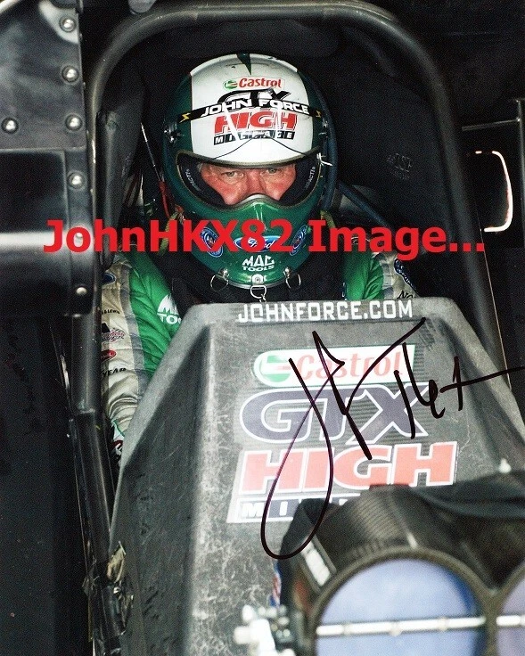 Foto de casco/cabina firmada por John Force de colección - 16X campeón de autos divertidos de la NHRA. Foto 1 de 1