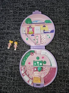 1989 Vintage Polly Pocket Polly's Flat with Figures COMPLETE SET - Picture 1 of 5