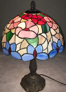 VNTG Stained Glass Colorful Flowers Tiffany Style Table Light Accent Lamp 18" H - Picture 1 of 9
