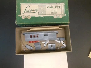 HO SCALE LACONIA SIERRA RR COMBINE CRAFTSMAN STYLE KIT - Picture 1 of 2