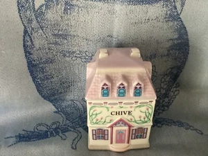 1989 Lenox Spice Village chive  Spice Jar & Lid Porcelain Handcrafted Vintage - Picture 1 of 6