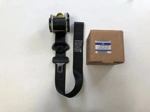 NEU NOS Sicherheitsgurt Vordersitz vorne links Original Opel Corsa A CC - Picture 1 of 5