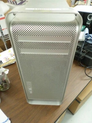 Apple Mac Pro 1,1 (2006) 3GB RAM, OS10.6, CS5, 500HDD, good working unit - Image 1 of 4