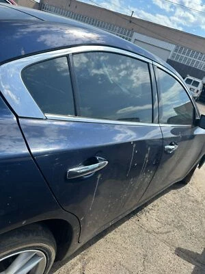 Used Rear Right Door Assembly Rear Side fits: 2014 Nissan Maxima w/o automatic u - Image 1 of 4
