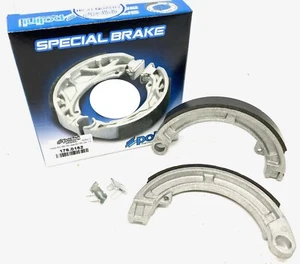 GANASCE POLINI FRENO ANTERIORE PER VESPA 50 N L R - 50 SPECIAL - PK 50 - Imagen 1 de 1