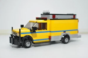 Custom Fire Rescue ESU Truck Model Compatible and Built with Real LEGO® Bricks - Picture 1 of 4