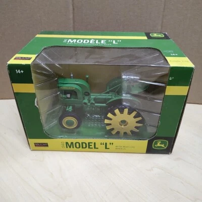 SpecCast 1/16 John Deere 1940 Model "L" with Mud Lug Wheels JDM237 NIB - Image 1 of 4