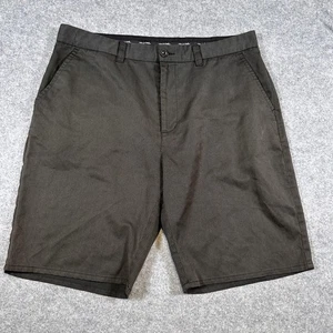 TravisMathew Shorts Herren 38 grau Nadelstreifen Stretch Freizeit Golf Chino vorne flach - Bild 1 von 6